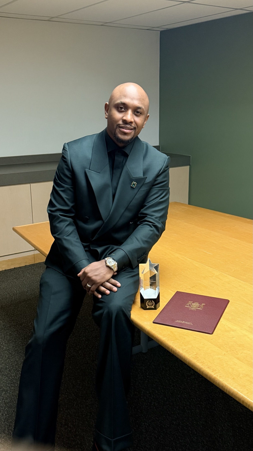 Dwayne Holness with the 2026 Jamaican Diaspora Impact Award
